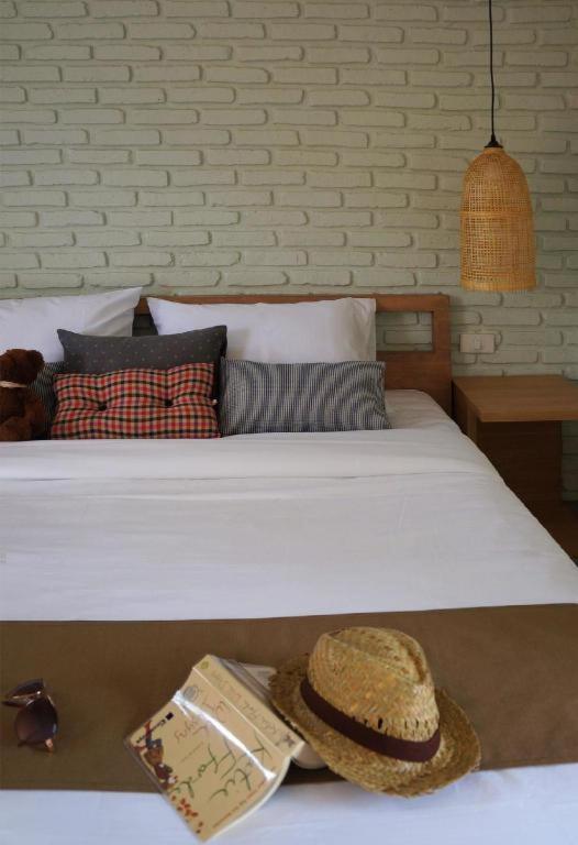 Yellow Moon Hotel Pattaya Luaran gambar