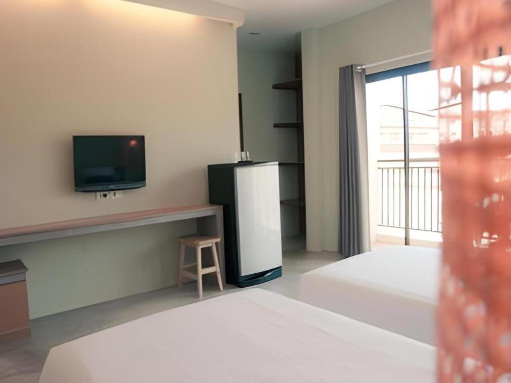 Yellow Moon Hotel Pattaya Luaran gambar